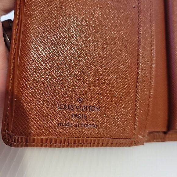 LOUIS VUITTON Porte Monet Bier Viennois Epi Leather Brown Kiss Lock Wallet GUC - Picture 11 of 16